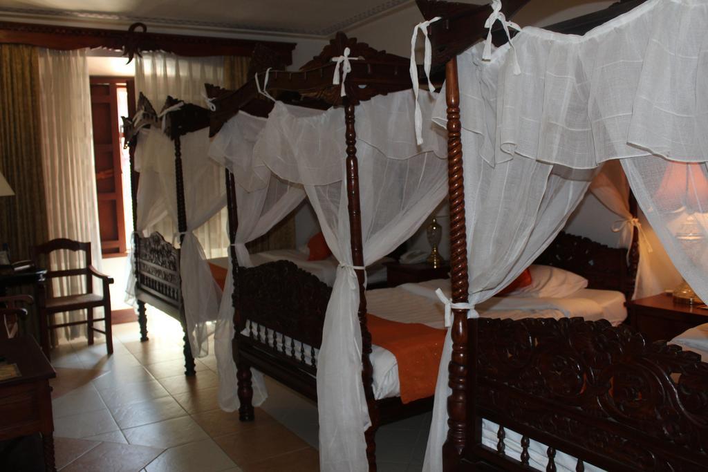 Hotel Felicidad Βιγκάν Εξωτερικό φωτογραφία